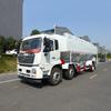El camión cisterna de 30 metros cúbicos Guowu Dongfeng Liuqi se utiliza para el transporte de alimento a granel para pollos y cerdos y puede ser exportado