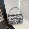 Bolsa Feminina Transfronteiriça 2026 Design Estrela de Nicho Grande Capacidade Bolsa de Mão Feminina Bolsa de Mão Portátil Bolsa para Material Escolar