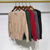 Cárdigan liso estilo Miyake para mujer, colección de otoño, cuello redondo, de un solo botón, manga larga, prenda exterior de moda para el trabajo o uso casual