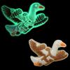 Nuevos dijes luminosos para zapatos con temática de animales, hebillas decorativas desmontables de goma suave de PVC, accesorios para DIY