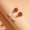Conjunto de Joias de Luxo Leve de Alta Qualidade Europeu e Americano Transfronteiriço com Flores Incrustadas de Diamante Vermelho, Brincos de Pérolas com Contas, Colar e Pulseira para Mulheres