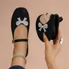 E-commerce Transfronteiriço Tamanho Plus Lançamentos da Primavera 2026 Sapatos Femininos Mocasins Loafers Planos de Bico Quadrado Estilo Europeu e Americano Loafers de Solado Macio