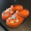 Novos Sapatos Vazados de Verão Frescos Respiráveis Modernos Simples Para Uso Externo Secagem Rápida Aumento de Altura Sola Grossa Sandálias de Praia Chinelos