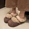Zapatos Nuevos de Felpa de Invierno para Mujer, Calzado de Exterior con Forro de Terciopelo Cálido, Estilo Birkenstock, Hebilla Metálica Retro, Punta Redonda, Suela Plana, Pantuflas de Algodón