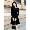 Atuendo de Año Nuevo Coreano: Vestido Suéter Rojo para Mujer, Falda Línea A, Holgado Tallas Grandes, Vestido Base Adelgazante