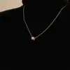 Collar Minimalista de Alto Gama Estilo Francés con Zirconia y Diseño de Cintura Pequeña, Diseño de Nicho, Temperamento de Lujo Ligero, Cadena Versátil para la Clavícula para el Trabajo