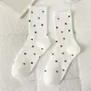 Meias longas de algodão estilo ins da moda, meias femininas populares, novas meias de bolinhas para outono e inverno, meias longas da moda, meias de bolinhas