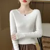Suéter de malha feminina ready-to-wear de primeira linha para mulheres outono e inverno novo estilo slim fit gola baixa gola redonda camada base para mulheres atacado