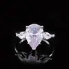 Anel de Noivado Luxuoso Europeu e Americano com Corte Flor de Gelo de Ovo de Pombo, Extravagante, Grande, Dedo Médio, Gota para Mulheres, Popular Online, Atacado
