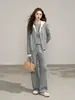 Conjunto de Tricô com Capuz Color Block, Suéter de Manga Curta e Calça Reta de Pernas Largas, Novo Design Outono/Inverno 2026 para Mulheres