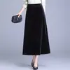 Falda de terciopelo de línea A de talla grande, moderna y elegante, para mujer, nueva de otoño/invierno 2026, de cintura alta, adelgazante, con caída, de longitud media
