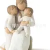 Estátua de Personagem Mãe Amazonense Segurando Bebê Decoração de Mesa para Casa Quarto Pequenos Enfeites Artesanato em Resina Feito à Mão