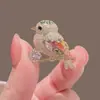 Broche de Luxo com Design de Vela Suave para Homens e Mulheres, Apresentando um Pequeno Pin de Veleiro, Fecho Anti-Exposição e Acessório para Lapela de Terno