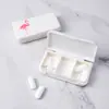 Mini Caja de Medicamentos Portátil Pequeña de Dibujos Animados, Caja de Medicamentos Dividida, Caja de Almacenamiento Portátil de Tres Compartimentos para Medicamentos, Mini Pastillero