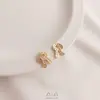 Chapado en Oro de 14K Colgante de Letra con 26 Circonitas Diseño Estilo Europeo y Americano Colgante para Collar Pulsera Pendientes DIY