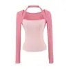Estilo puramente seductor, falso dos piezas, color contrastante, cuello halter, manga larga, camiseta ajustada, nuevo estilo de otoño, escote cuadrado de chica atrevida, top corto básico para mujer