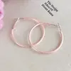 Brincos de Argola Grandes de Cor Sólida Dopamine para Mulheres 2026 Novos Brincos Simples Elegantes de Alta Qualidade para Rostos Quadrados e Redondos para Fazer o Rosto Parecer Menor