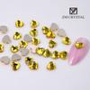 Nova Arte Do Prego Amarelo Dourado Em Forma De Broca Net Vermelho Fundo Plano Em Forma De Broca Fundo De Ouro Broca Nail Art Broca Ornamentos Strass