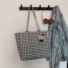 Bolso de Hombro Grande de Lona Estilo Perezoso Cuadros Blanco y Negro Retro Bolso de Mano Casual Versátil para el Viaje Diario