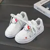 Tênis Baixo Feminino 2025 Primavera e Outono Novo Estilo Coreano Sapatos Casuais Leves Versáteis Sapatos Esportivos Kt da Moda para Meninas