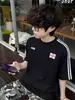 Camiseta Retro Americana Bordada con Retazos Plisados de Manga Corta, Unisex, Corte Holgado, Algodón Puro de Peso Pesado, Top de Marca de Moda para Parejas