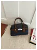 Bolso pequeño vintage de alta gama transfronterizo para mujer, nuevo bolso cruzado versátil 2026, bolso de hombro moderno para el trabajo