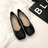 Mocassins Femininos 2026 Primavera e Outono Novo Estilo Slip-On Sapatos Preguiçosos Sapatos de Vovó Sapatos Baixos Sapatos Casuais