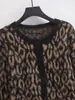 Exportación Transfronteriza Otoño e Invierno 2025 Nuevo Cárdigan de Punto Retro Marrón con Estampado de Leopardo Suave y Sedoso Cuello Redondo Chaqueta Suéter Versátil