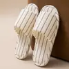 Chinelos Japoneses Silenciosos de Linho para Mulheres, Quatro Estações Indoor, Antiderrapantes, Respiráveis, à Prova de Odores Domésticos, Chinelos de Chão para Casal para Homens, Verão
