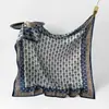 Nuevo Pañuelo Cuadrado de Terciopelo Impreso por Ambos Lados para Mujer, Estilo Coreano Retro Patrón de Espiga 90 Pañuelo de Seda con Elegante Chal Lote