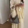 Bolsa tote grande com color blocking, tendência de verão para mulheres, adequada para férias na praia, bolsa de ombro trançada casual, bolsa transversal versátil