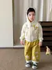Conjunto de Moletom com Capuz para Meninos Zhe Li Roupas Infantis Novo Estilo Primavera 2026 Roupas Infantis Jaqueta e Calça para Bebê