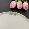 Brincos Quadrados Geométricos Tendência Coreana com Laço e Franjas Pequenos Simples Delicados Cravejados de Diamante Versáteis para Celebridades da Internet