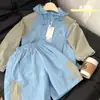Conjunto Nuevo de Verano para Niños y Niñas, Ropa Ligera Casual con Protección Solar, Elegante Conjunto Deportivo de Dos Piezas con Bloques de Color
