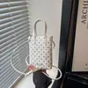 Bolso de moda de un solo hombro con lunares lindos y delicados, bolso para teléfono, nuevo bolso cuadrado pequeño versátil de nicho, bolso cruzado casual