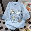 Camiseta Divertida Estampa de Cachorro com Letras Cinza Claro Manga Curta 2025 Verão Nova Versátil Divertida Estilo College Top