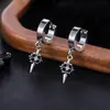 Aretes de Acero de Titanio para Hombres, Pinzas para Orejas con Borla y Cono Estilo Punk para Mujeres, Aros para Orejas Unisex sin Perforación, Accesorios para Orejas de Acero Inoxidable de Moda