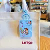 Nuevo Llavero Dado de Cartas para Aliviar el Estrés, Divertido Dibujo Animado Barra Juguete Práctico, Colgante de Bolso, Regalo Pequeño