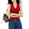 Ropa Nueva de Verano para Mujer 2026 Comercio Exterior Transfronterizo Top de Punto Rojo Elástico con Cuello en V Chaleco sin Mangas para Mujer Ropa de Abrigo de Verano