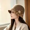 Gorros engrosados y cálidos de otoño e invierno para madres, adecuados para primavera y otoño, diseñados para mujeres mayores, abuelas y mujeres de edad avanzada; también conocidos como sombreros de pescador para personas de mediana edad y mayores