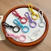 Llavero de macarrón pintado de primavera, colgante creativo para bolso, llavero de metal colorido, venta al por mayor de accesorios