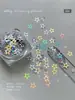 Kit de decoração de unhas com estrelas de cinco pontas vazadas e lantejoulas brilhantes em formato de estrela - Atacado