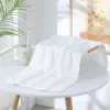 Toalla de forro polar de coral fábrica venta al por mayor venta directa hogar adulto para hombres y mujeres toalla facial vivir con productos una generación de cabello