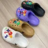 Zapatillas de verano lindas, impermeables, modernas, para enfermera, antideslizantes, versátiles, de dibujos animados, para baño, de punta cerrada, sencillas, de media caña