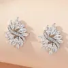 Pendientes de cristal de circón ultrabrillante serie blanca de influencers transfronterizos de Europa y Estados Unidos, pendientes de personalidad retro con forma de flor