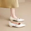 Elegantes zapatos Mary Jane de tacón grueso para mujer, nueva colección otoño/invierno 2026, cómodos zapatos planos de punta con correa individual estilo francés y pedrería