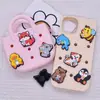 Tema Animal de Desenho Animado Bebendo Chá de Leite Charms de Sapato Fofos Borracha Macia de PVC Acessórios para Sapato Tamanco Removíveis Acessórios para Sapato Transfronteiriços