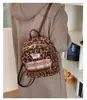 Mochila de terciopelo con estampado de leopardo para niñas 2026 Vintage Versátil Mochila para estudiantes Otoño Invierno Mini de alta gama Bolso escolar para niños