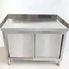 Bancada de Aço Inoxidável com Porta de Correr, Mesa de Preparo Trilateral, Mesa de Corte para Cozinha de Hotel Restaurante, Armário com Encosto