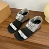 Sandalias Romanas de Imitación de Cuero para Mujer, Nuevo Estilo Verano 2026, Botines con Doble Hebilla que Aumentan la Altura, Diseño Simple de Punta Abierta para Uso al Aire Libre